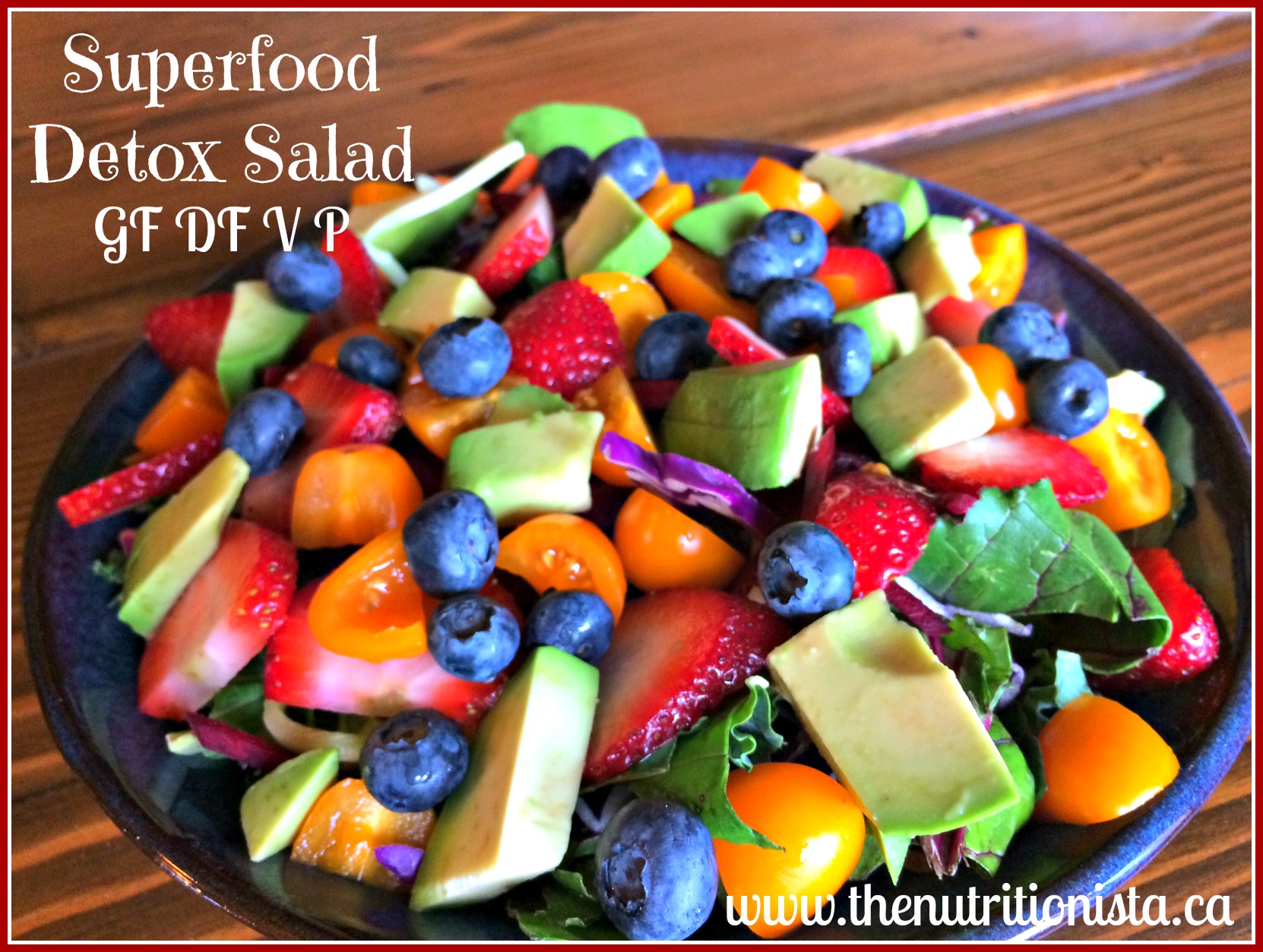 The most delicious superfood detox salad with strawberry vinaigrette. Amazing! Via @bcnutritionista